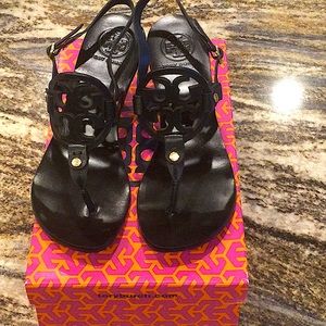 Brand New Tory Burch sandals size 7